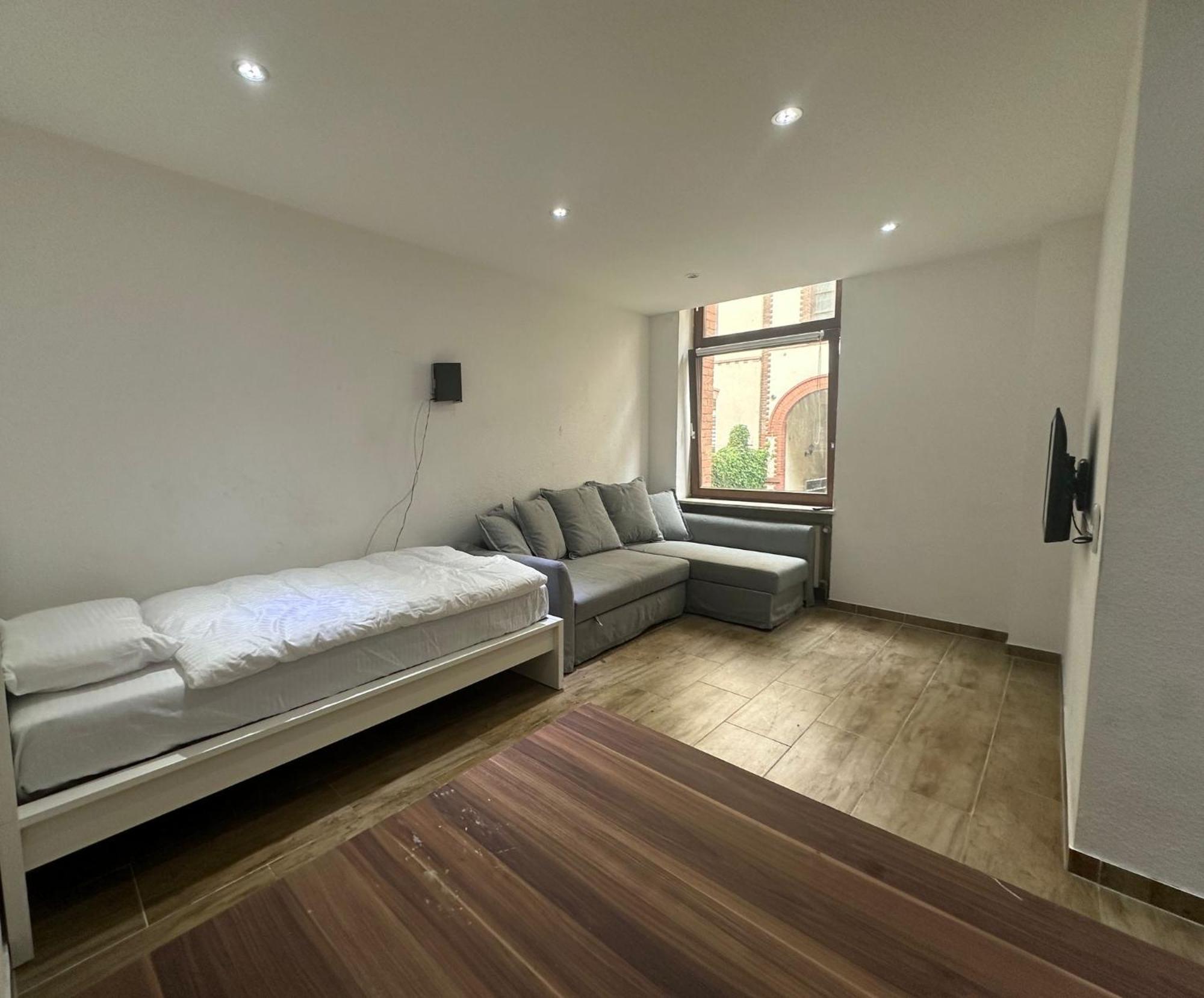 Erdgeschoss Wohnung Wiesbaden Stadtmitte 2 Zimmer Kueche Bad Kültér fotó